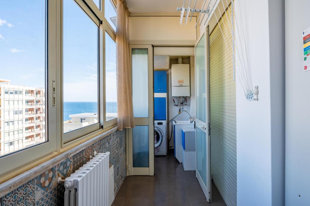 Catania Seaview Apartment With Balcony Esterno foto
